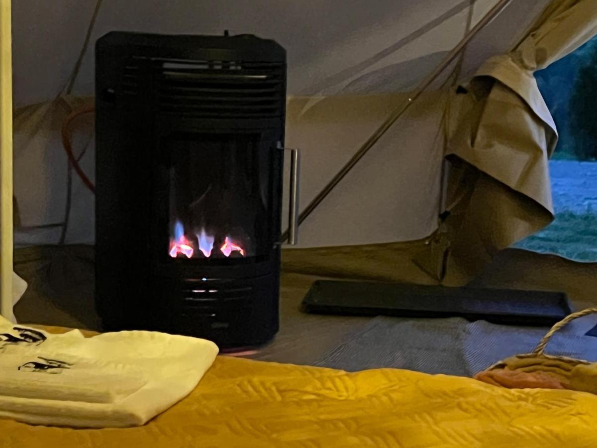 Glamping Bieszczady Z Jacuzzi I Basenem Hotel Solina  Bagian luar foto