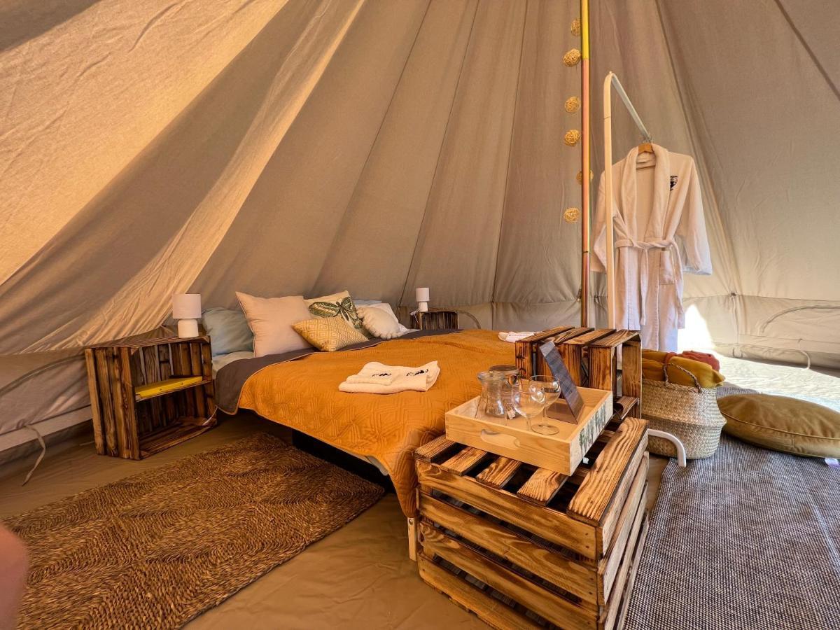 Glamping Bieszczady Z Jacuzzi I Basenem Hotel Solina  Bagian luar foto