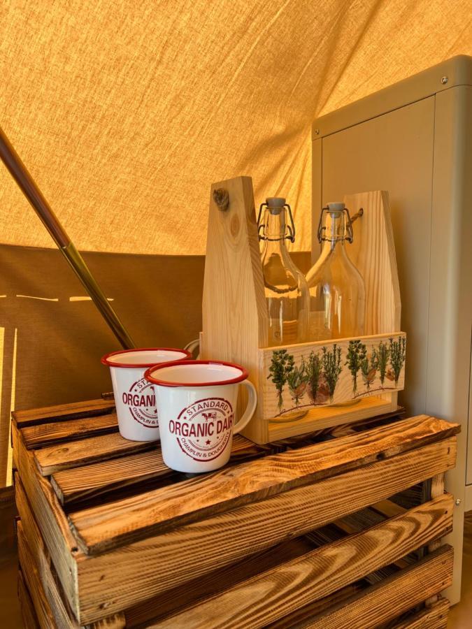 Glamping Bieszczady Z Jacuzzi I Basenem Hotel Solina  Bagian luar foto
