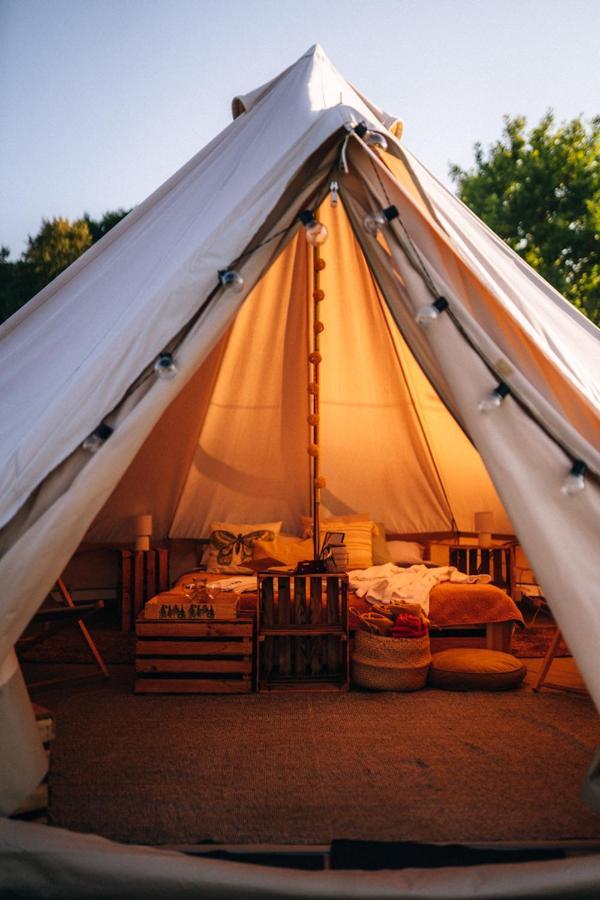Glamping Bieszczady Z Jacuzzi I Basenem Hotel Solina  Bagian luar foto