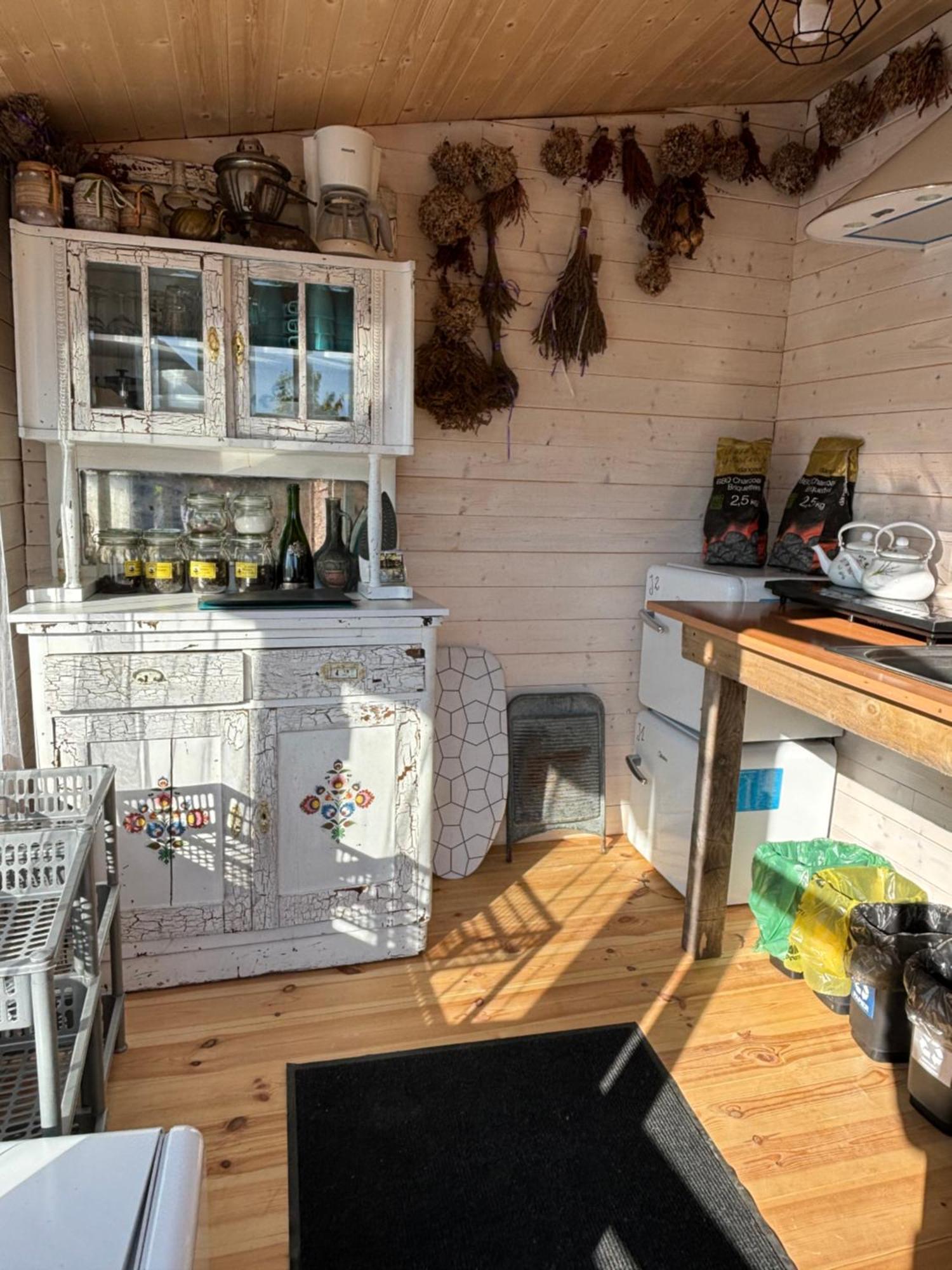 Glamping Bieszczady Z Jacuzzi I Basenem Hotel Solina  Bagian luar foto