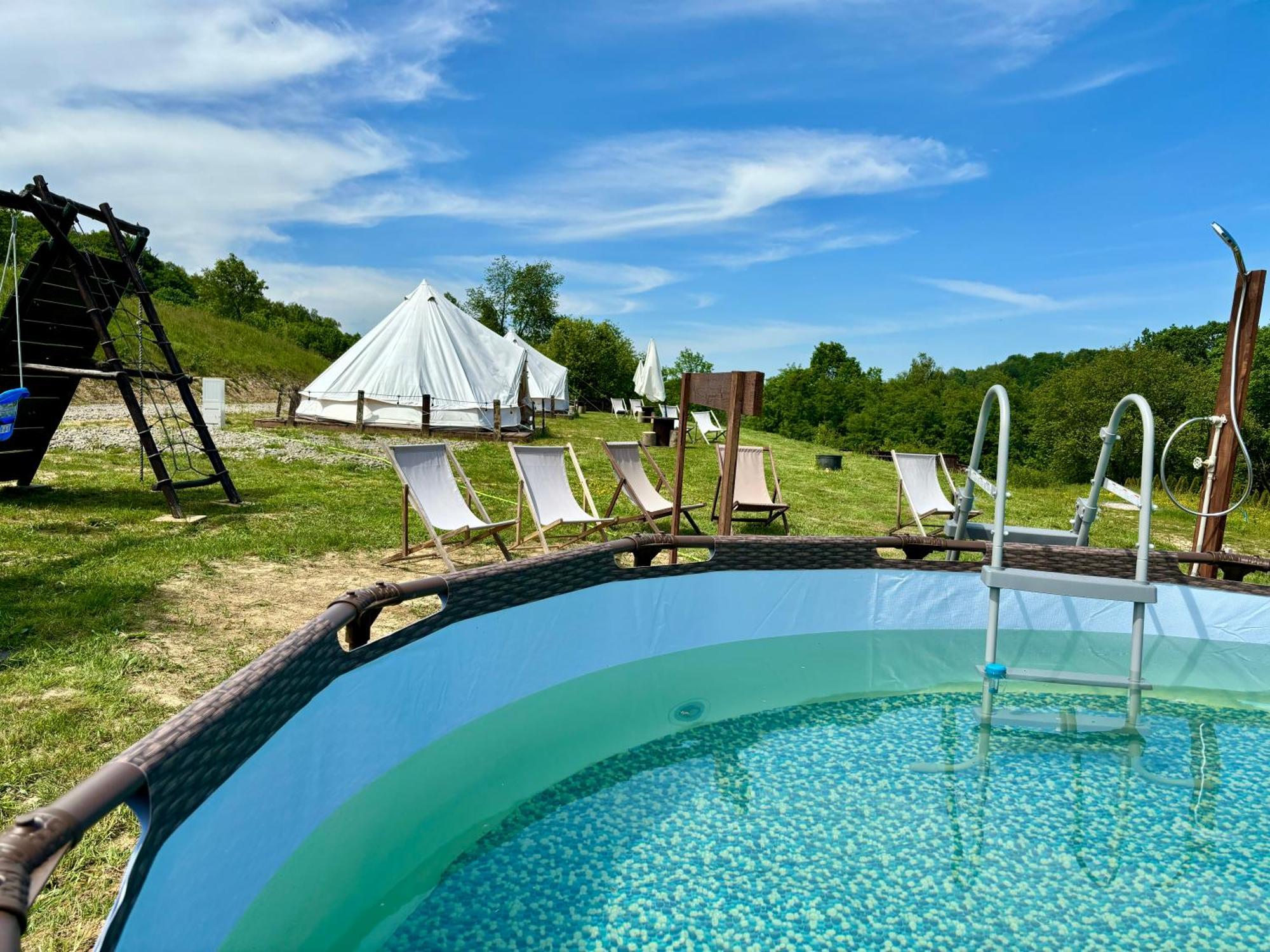 Glamping Bieszczady Z Jacuzzi I Basenem Hotel Solina  Bagian luar foto